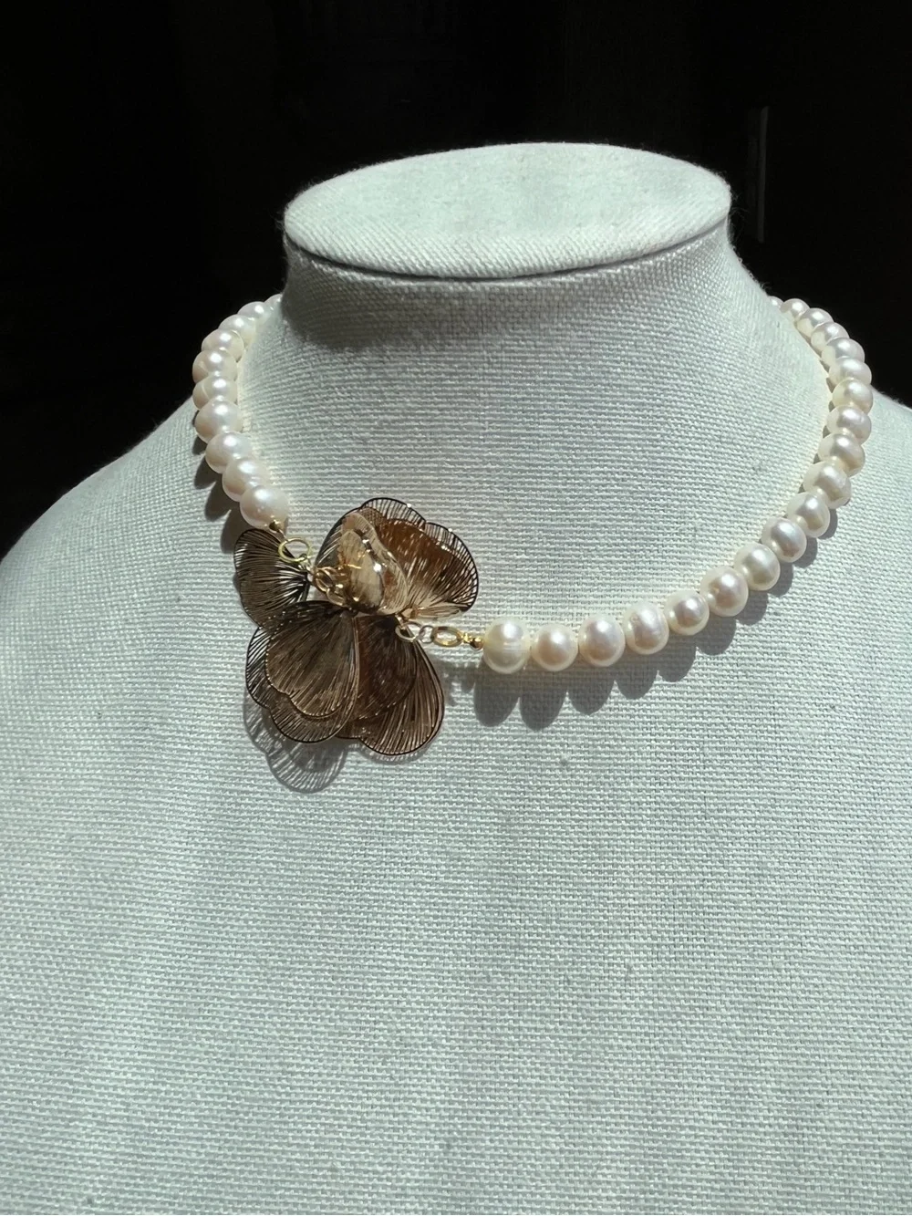Gold Tone Floral Pendant Pearl Necklace with Ivory Pearls